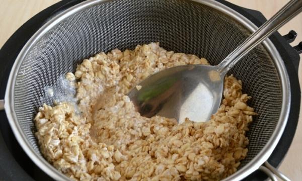 Oatmeal kissel with linden honey - a recipe with photos step by step. How to cook oatmeal kissel without starch with honey?