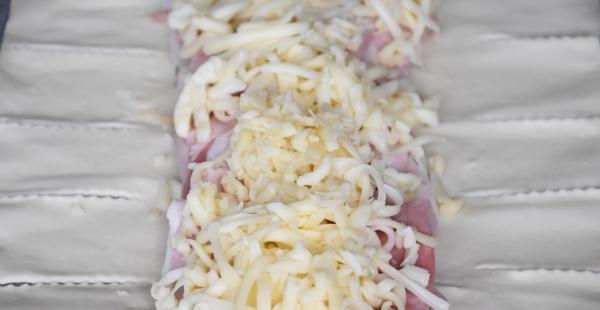 Roll with ham and cheese, recipe with photo. How to make a roll of puff pastry, ham and cheese?
