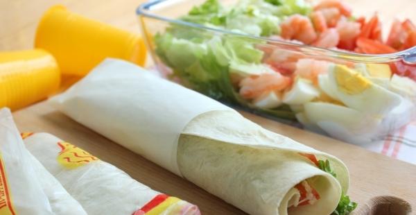 Caesar roll, recipe with photo. How to make Caesar rolls at home?