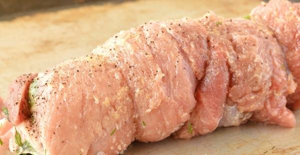 Pork roll in the oven - recipe with photo. How to cook pork roll in the oven?