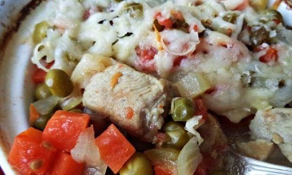 Pork with vegetables in pots in the oven - recipe with photos step by step