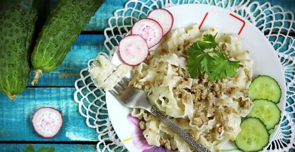 Flotsky noodles, recipe with photo. How to cook noodles with stuffing?