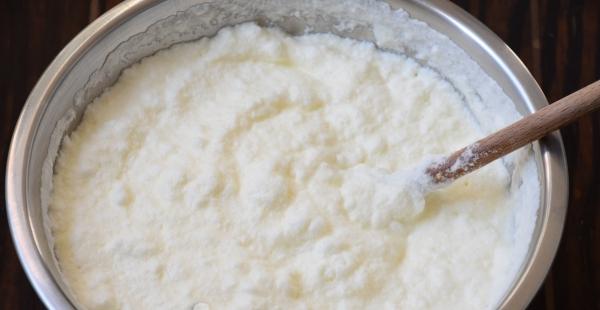Milk cream and cinnamon pie, recipe with photo