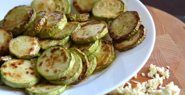 Roasted zucchini salad - recipe with photo step by step
